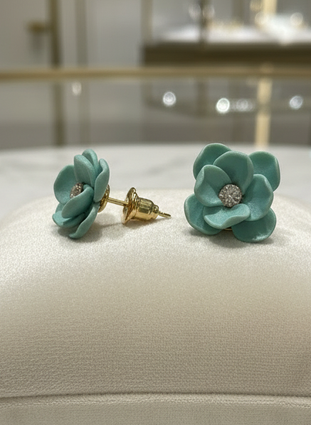 “Diamond in the Blossom " - Floral Stud Earrings – Clay
